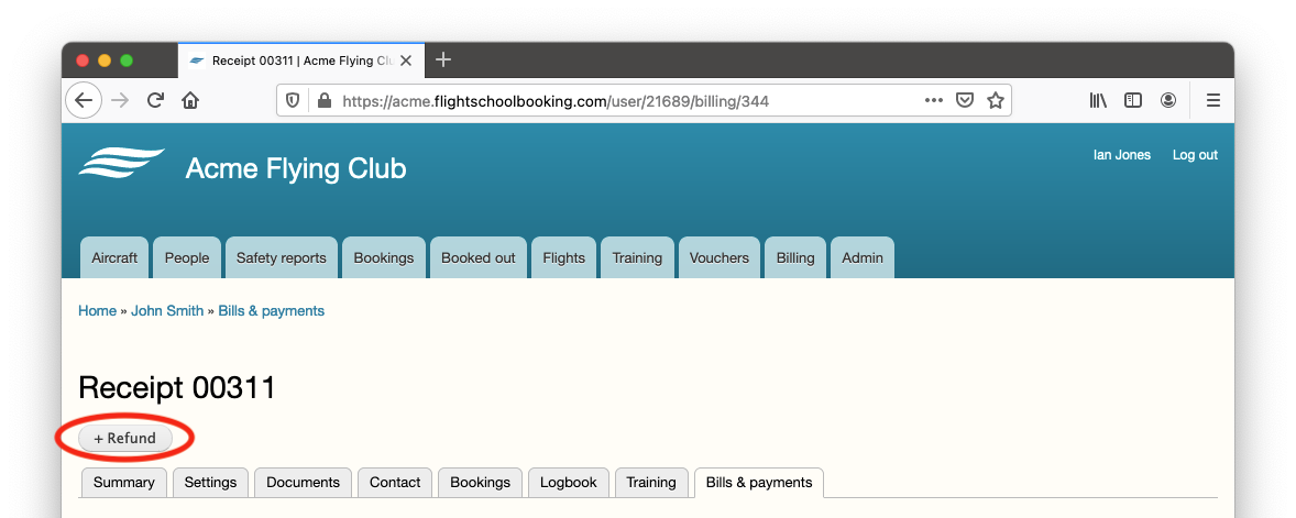 Refund button is shown above a receipt
